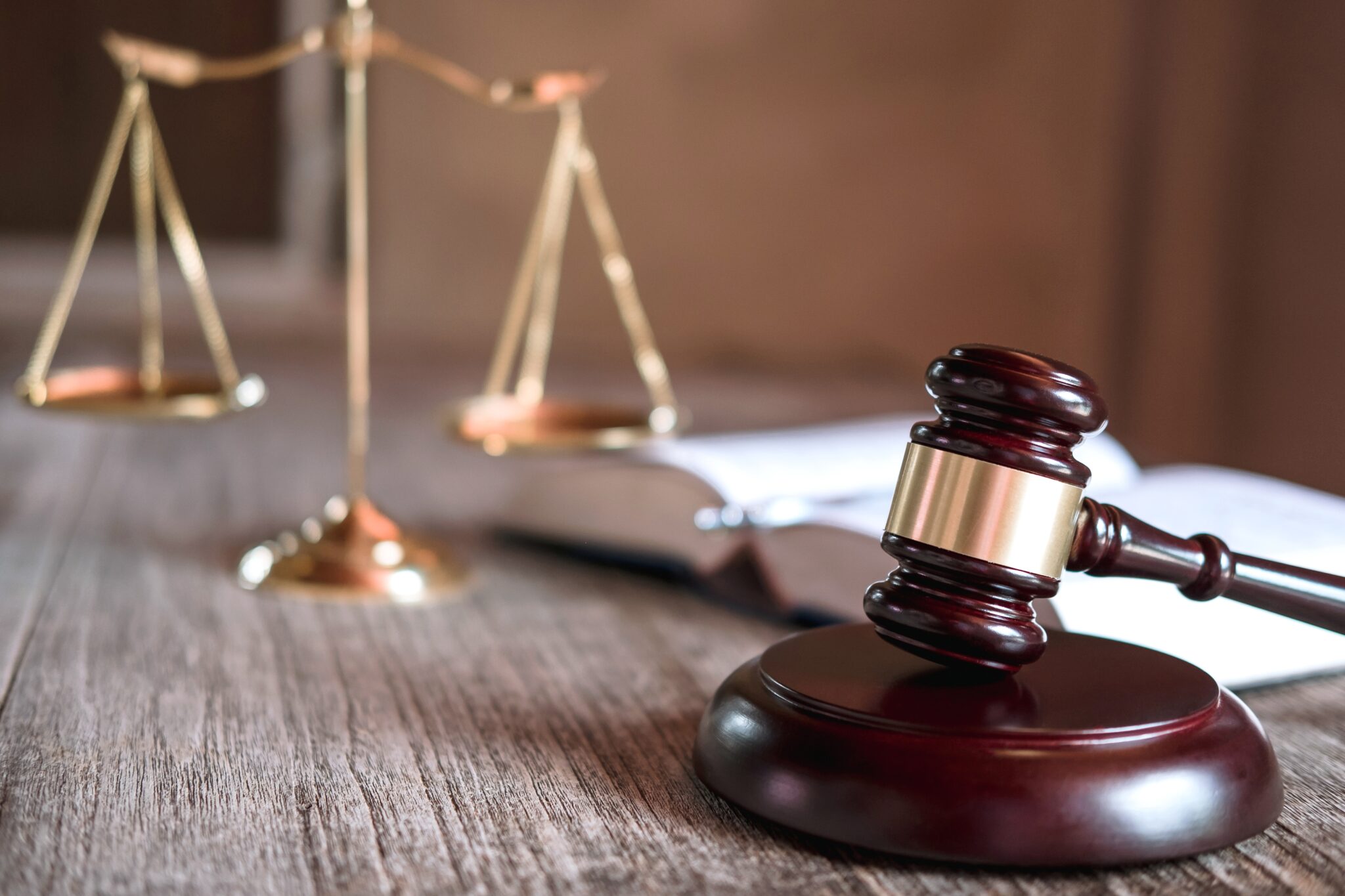 Neil Case Judge Dismisses Neil Gaiman Case From Former Nanny | Helping Survivors
